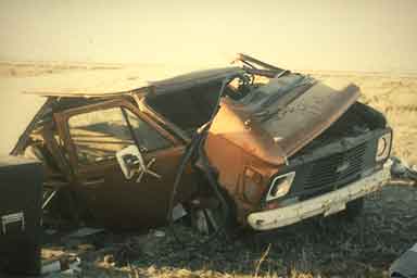 Van, Car crash photo, demolition