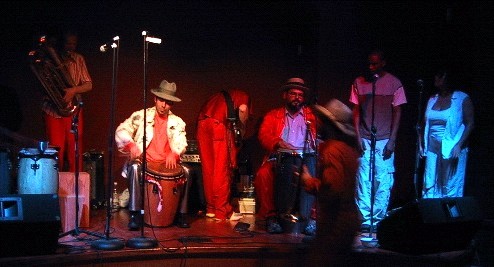 Club rhythm, chicago funk band EE