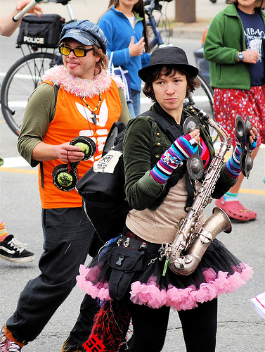 quacaba playing at honk fest parade, boston harvard square 2007