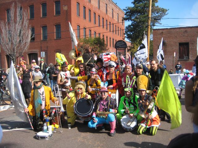 honk parade 2009