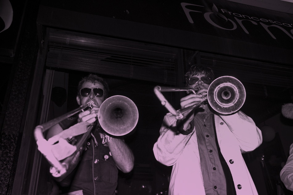 ee, fashion street music party chicago, wicker park, six corners, 2010