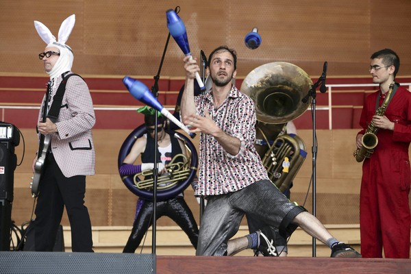 adam zeisler at pritzker pavillion, chicago brass band showcase 2011